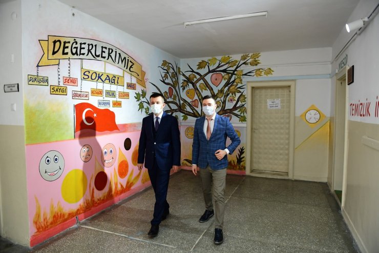 Altındağ Belediye Başkan Balcı’dan okullara ziyaret