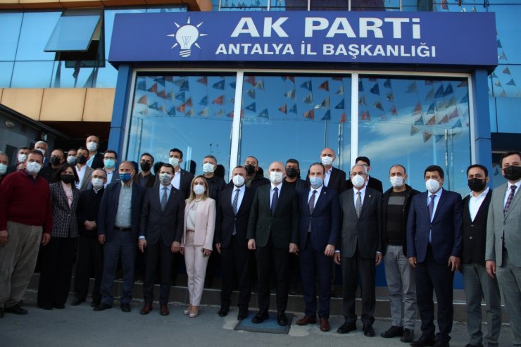 Bakan Karaismailoğlu: "Kanal İstanbul’un 2021 yılı içinde yapım çalışmasına başlayacağız"