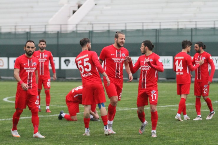 2 Lig: Hekimoğlu Trabzon FK:0 - Kocaelispor:0