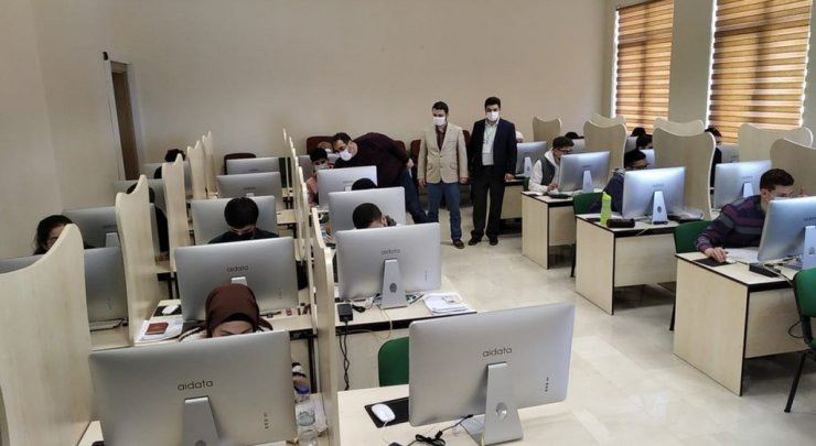 DPÜYÖS Sınavı ilk kez bilgisayar tabanlı olarak gerçekleştirildi