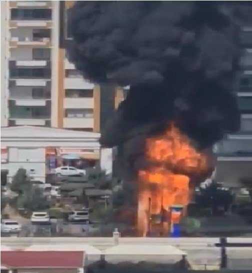 Diyarbakır’da çocuk parkında korkutan yangın