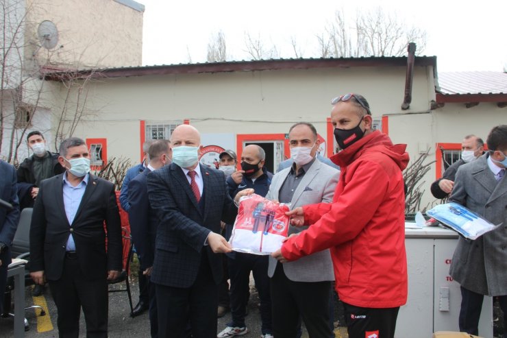 Mehmet Sekmen: "Erzurum’da amatör futbol kulüplerine önemli yatırımlar yapılacak"