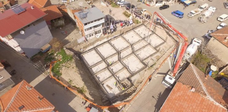 Kula’da gençlik merkezinin inşaatı başladı