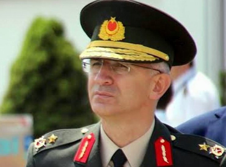 FETÖ’den müebbet hapis cezası alan eski Samsun Garnizon Komutanı Eken, korona virüsten hayatını kaybetti