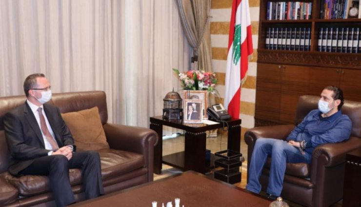 Lübnan’da hükümeti kurmakla görevlendirilen Hariri, Beyrut Büyükelçisi Ulusoy ile görüştü