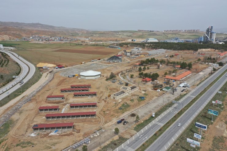 250 bin metrekarelik alana kurulan Hamidiye Kültür Parkı’nın 4 Eylül’de açılması planlanıyor