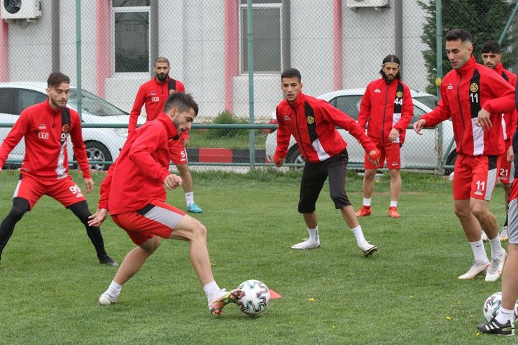 Eskişehirspor, Beypiliç Boluspor maçı hazırlıklarını tamamladı