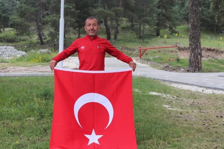 Osmancıklı pehlivan 41 yıldır güreş tutuyor