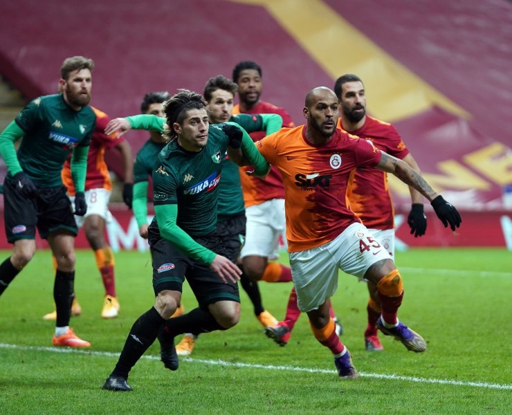 Denizlispor ile Galatasaray 42. randevuda