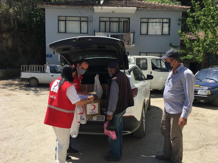Türk Kızılay Mudanya’da 150 aileye yardım ulaştırdı