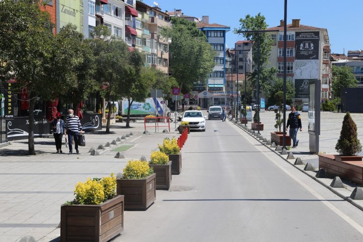 Vaka sayılarının en çok düştüğü iller arasındaki Kocaeli’de, vatandaşlara bayram çağrısı