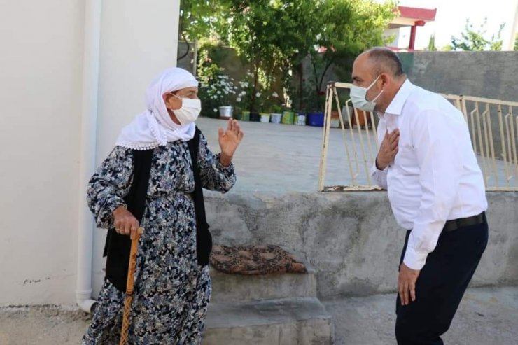 Aksoy vatandaşların geçmiş bayramını kutladı