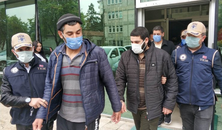 Samsun’da DEAŞ’tan gözaltına alınan 4 kişi adliyeye sevk edildi