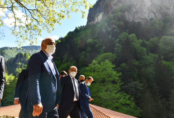 Sümela Manastırı’nda incelemelerde bulundular