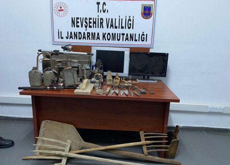 Nevşehir’de antika hırsızları yakalandı