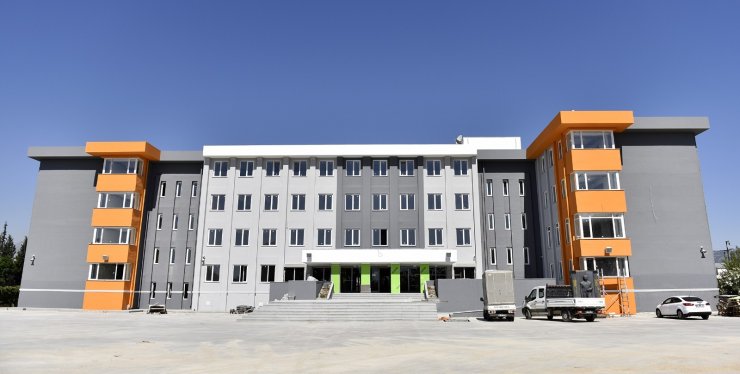 Başkan Bahar’dan gençlere ve velilere çağrı : “OSB Teknik Koleji’ne bekliyoruz”