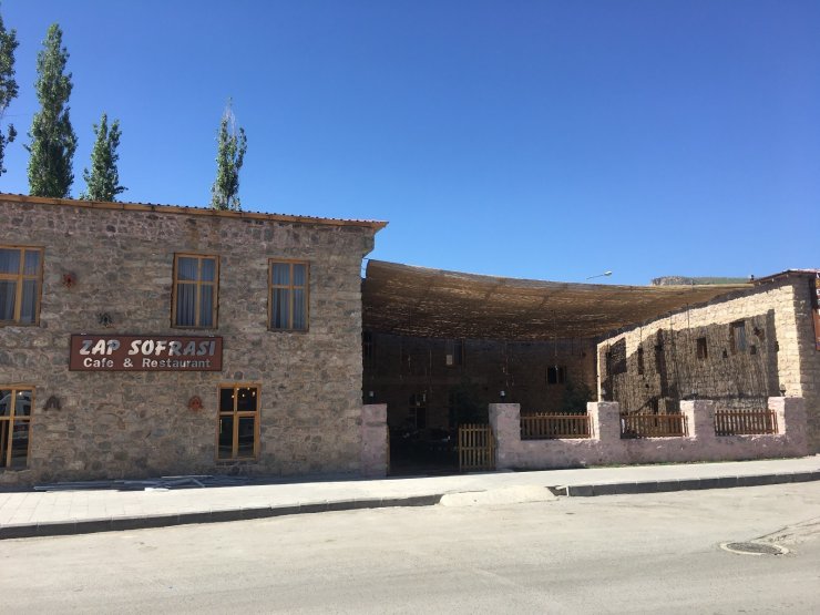 Çukurca’nın butik oteli açıldı