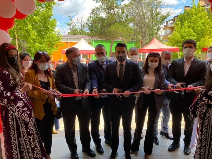 Yenice Halk Eğitim Merkezi yıl sonu sergisi açıldı