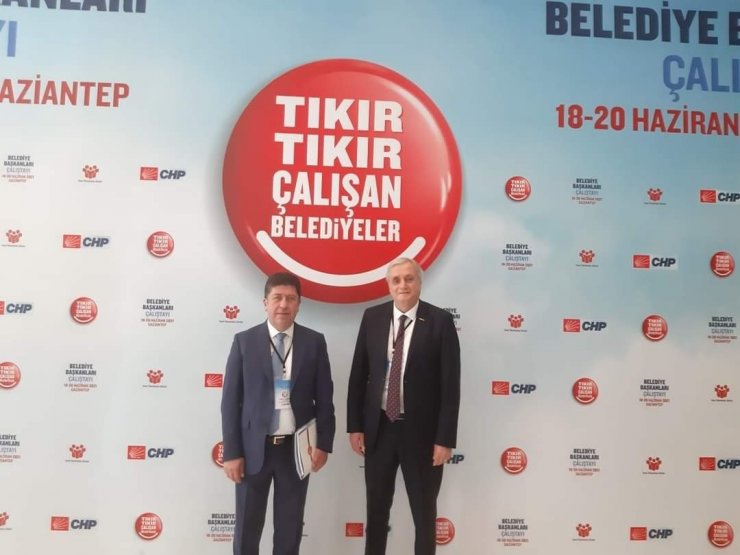Başkan Bakkalcıoğlu Gaziantep’te düzenlenen belediye başkanları çalıştayına katıldı