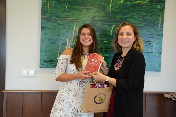 Ayşe Yüksel "Yarışmada yazdığım bir şarkım var o şarkıyı çıkartmak istiyorum"