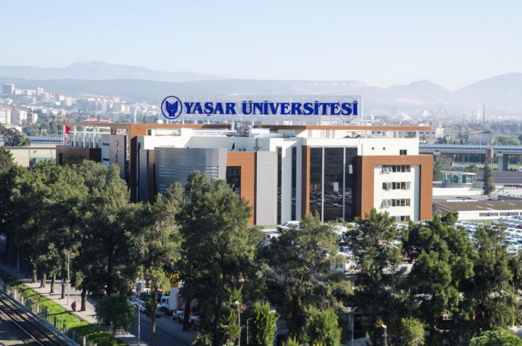 Yaşar Üniversitesi uzaktan eğitimde en başarılı 3. üniversite oldu