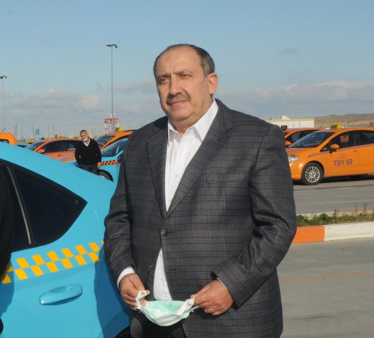 İstanbul Havalimanı Taksiciler Kooperatifi’nden, farklı tarife uygulamasına ilişkin açıklama: “İddialar gerçeği yansıtmıyor”