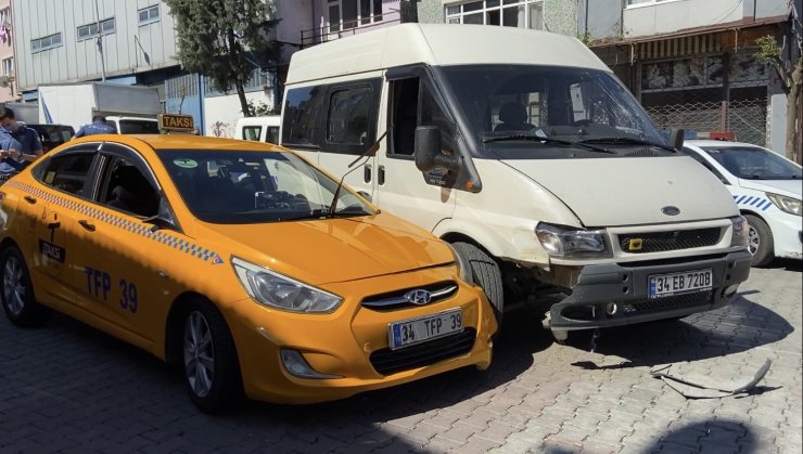Şişli’de “yol verme” kavgasında kan aktı: Taksici tartıştığı sürücüyü bacağından vurdu