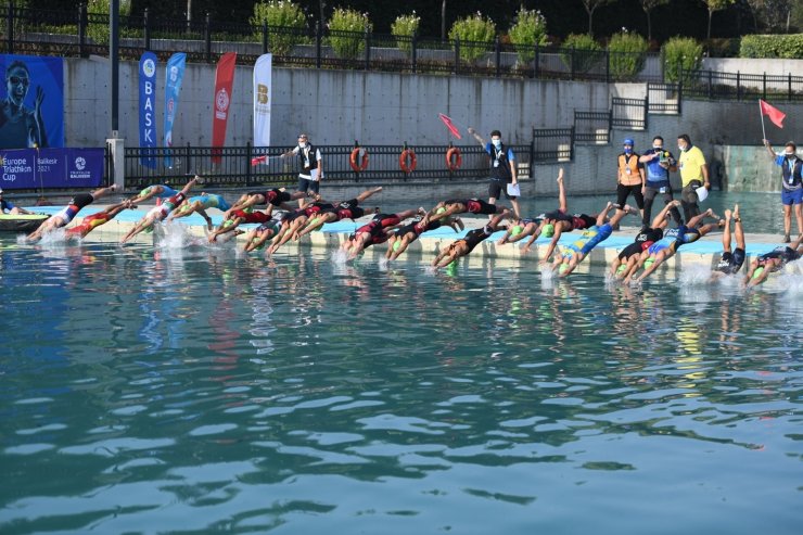 Balıkesir’de triatlon heyecanı