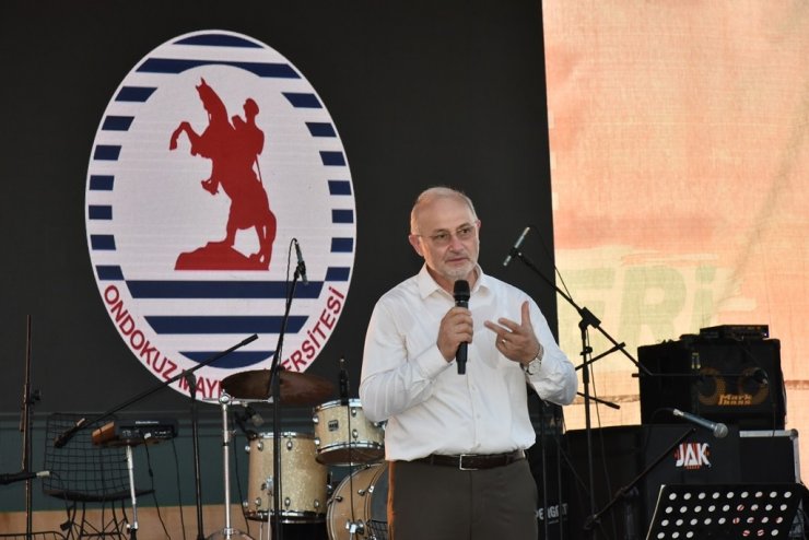 OMÜ Rektörü Yavuz Ünal yüz yüze eğitim müjdesini verdi