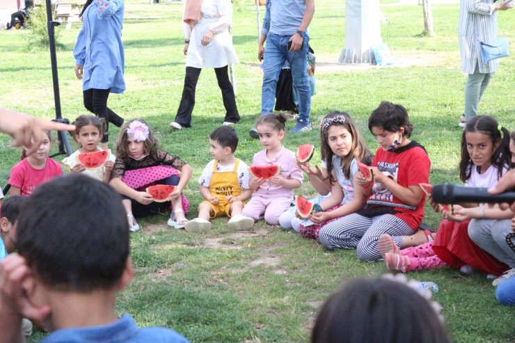 Tatvan Belediyesi Çocuk Şenlikleri devam ediyor