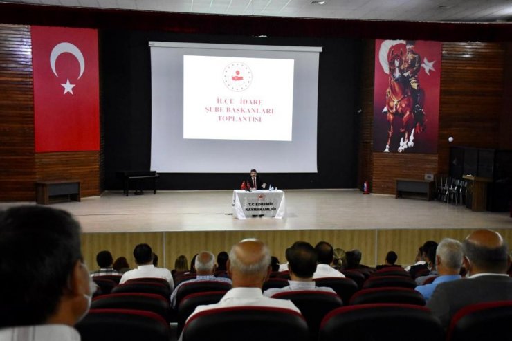 Kaymakam Ünsal başkanlığında ‘ilçe idare şube başkanları toplantısı’ gerçekleştirildi