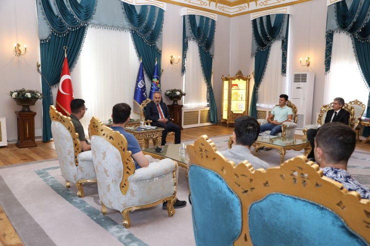 Büyükşehir desteğiyle Bursa’nın gururu oldular