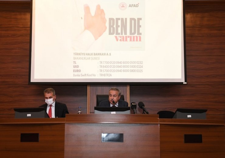 Mersin’de ’Ben de varım’ kampanyası bilgilendirme toplantısı yapıldı