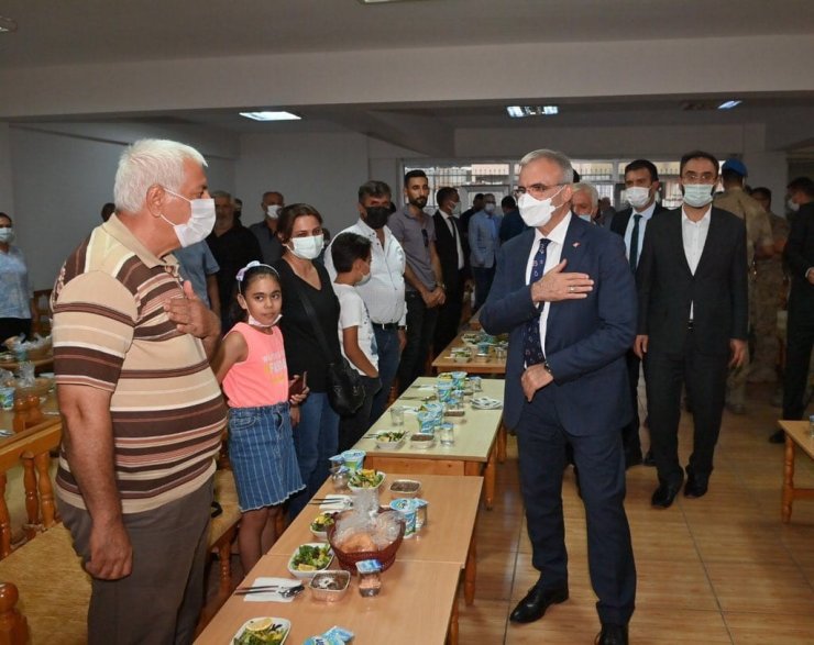 Diyarbakır’da muharrem ayı dolayısıyla iftar programı düzenlendi