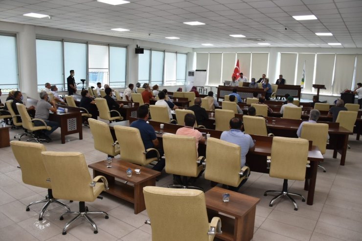 Muhtarlar ve mahalle temsilcileri konuştu, Başkan Beyoğlu dinledi