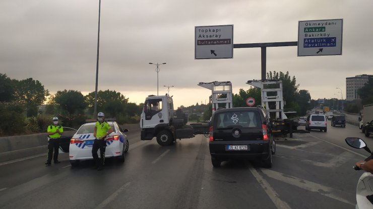 İstanbul’da 30 Ağustos Zafer Bayramı nedeniyle Vatan Caddesi trafiğe kapatıldı