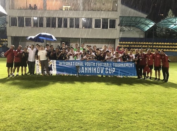 Türkiye U17 Milli Takımı Ukrayna’da şampiyon oldu
