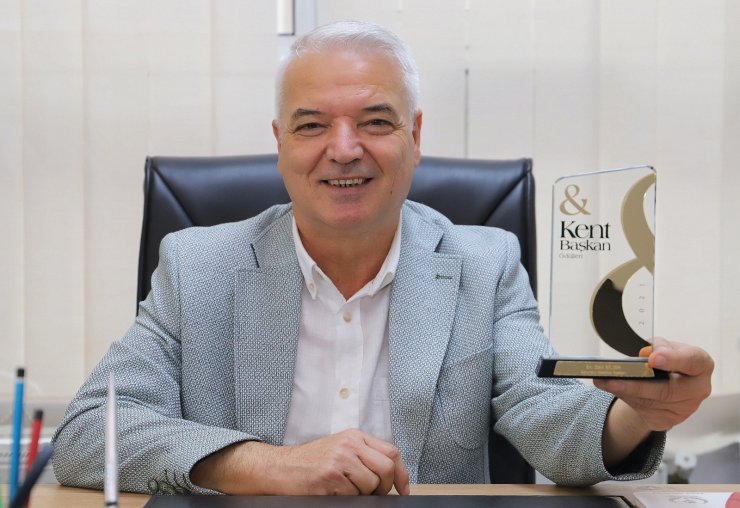 Başkan Bilgin’e ödül