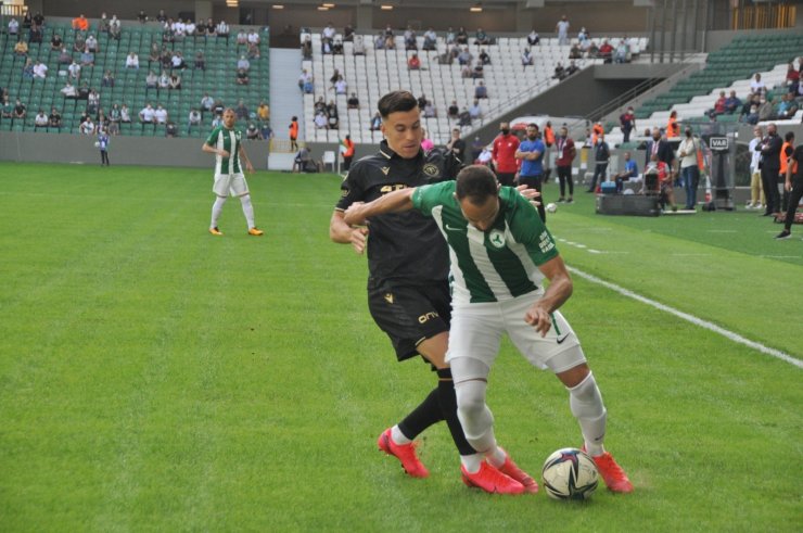 Süper Lig: GZT Giresunspor: 0 - İH Konyaspor: 0 (İlk yarı)