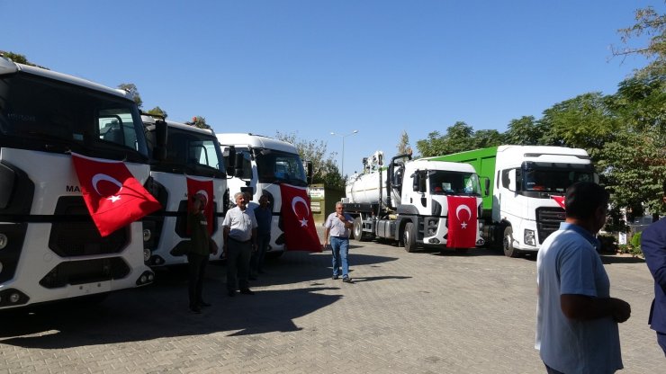 Mardin Büyükşehir Belediyesine hibe edilen araçlar törenle teslim alındı