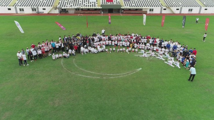 Manisa’da ’Avrupa Spor Haftası’ coşkulu açılış töreniyle başladı