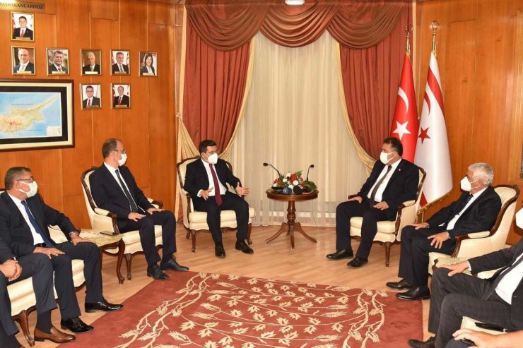 Başkan Tütüncü, KKTC Başbakanı Saner ile bir araya geldi