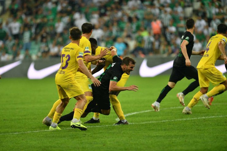 TFF 1. Lig: Bursaspor: 0 - MKE Ankaragücü: 2 (İlk yarı sonucu)