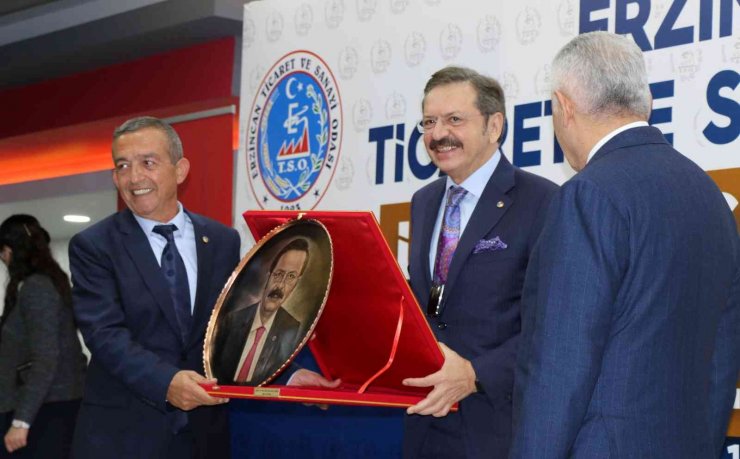 TOBB Başkanı Hisarcıklıoğlu: “Sanayide çalıştıracak eleman bulamıyoruz”