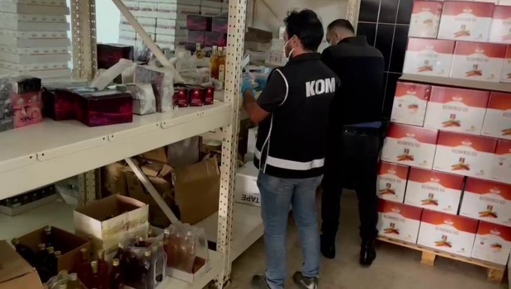 Mersin’de yasaklı maddeyi cinsel içerikli macuna karıştırarak satan firmalara operasyon: 15 gözaltı