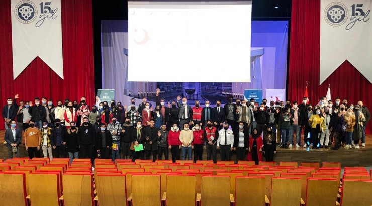 Erzincan’da öğrenim gören yabancı uyruklu öğrencilere yönelik bilgilendirme toplantısı