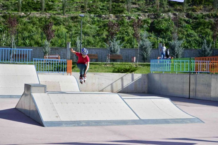 Mamak’taki Macera Parkı’nda adrenalin tavan yaptı