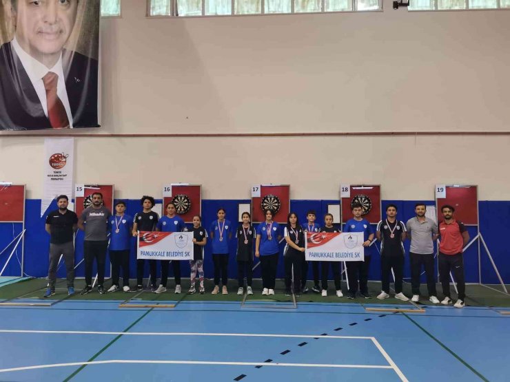 Pamukkale Belediyesporlu sporcular dartta 9 madalya kazandı