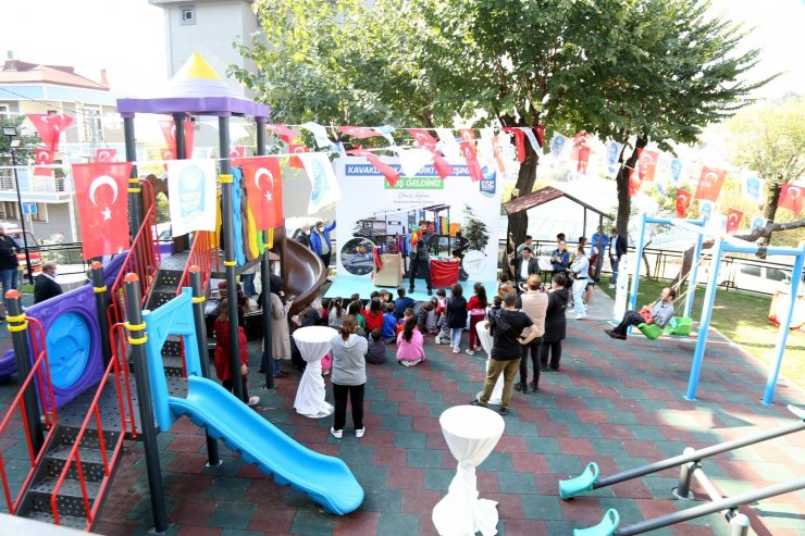 Eyüpsultan’da Güzeltepe Kavaklı Sokak Parkı açıldı