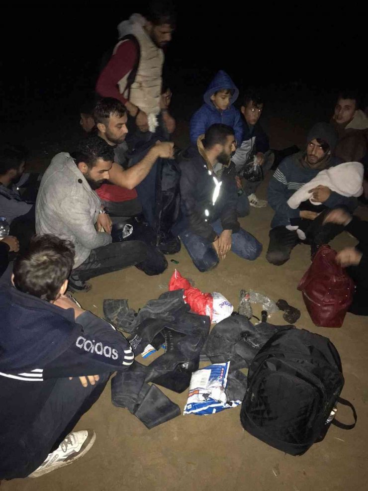 Antalya’da 29 düzensiz göçmen yakalandı